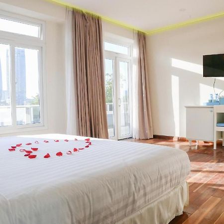 Co Xanh Hotel ダナン市 エクステリア 写真